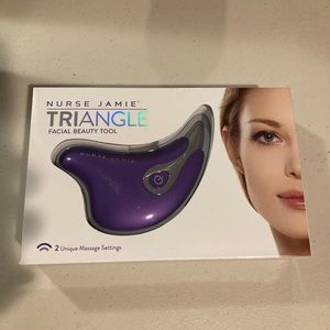 Nurse Jamie Triangle Facial Beauty Tool